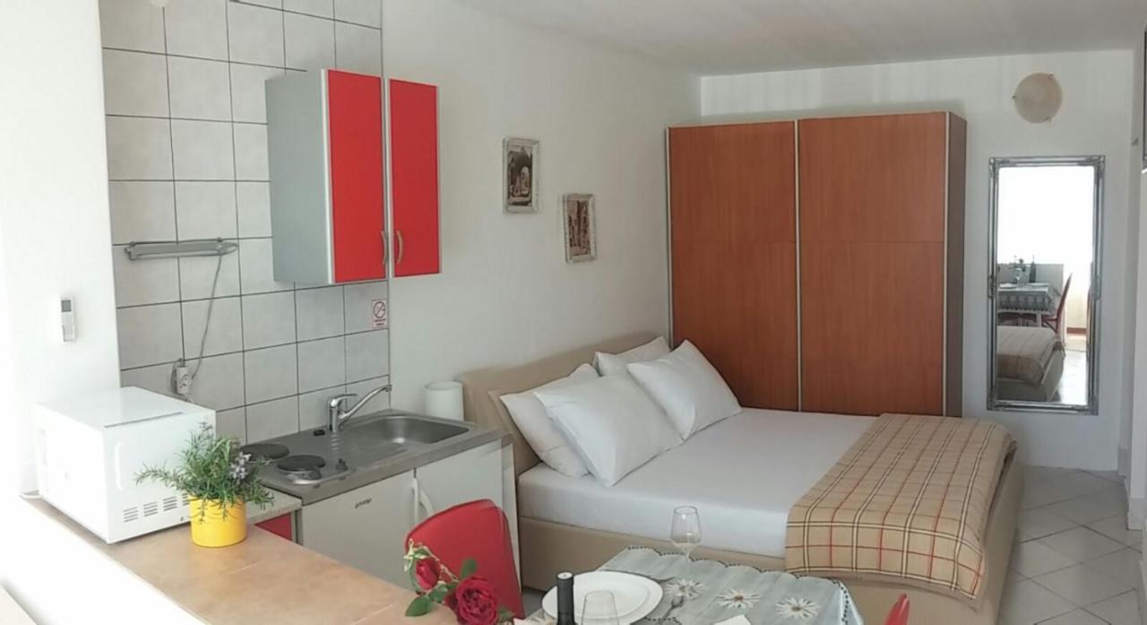 Apartmani Totic Crikvenica Eksteriør billede